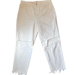 Universal Threads Vintage Straight Destroyed Cream Colored Jeans Size 31/12